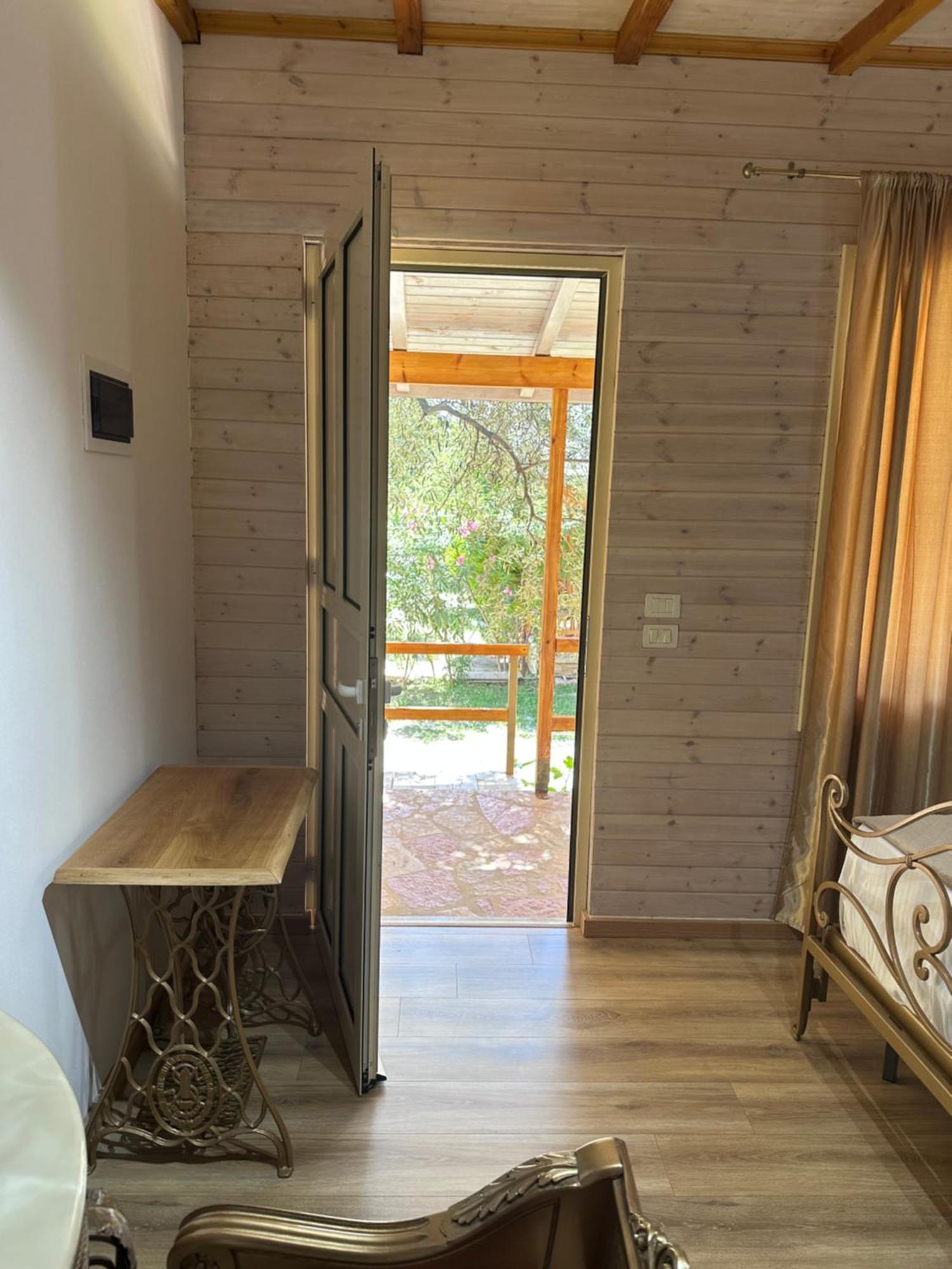 Campsite Nashos Himare Fshat